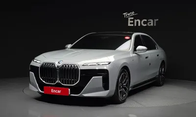 BMW 7-Series · 2025 год