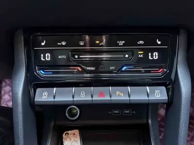 Skoda Karoq 2022, 27000 км, за 132000 CNY - фото 14