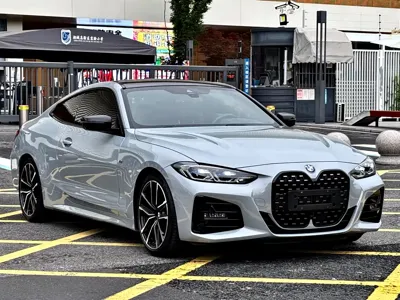 BMW 4 Series 2021, 40000 км, за 228800 CNY