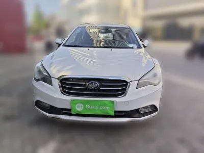 Bestune B50 2013, 68800 км, за 16383.11 CNY