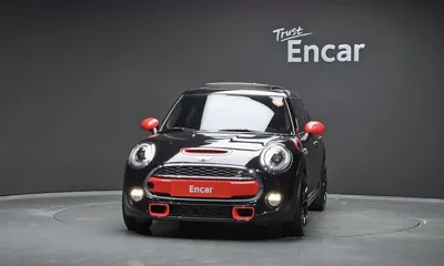 MINI Cooper 2018, 67252 км, за 14900000 KRW