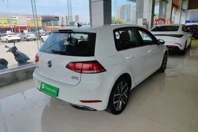 Volkswagen Golf 2020, 42500 км, за 81786.37 CNY - фото 6