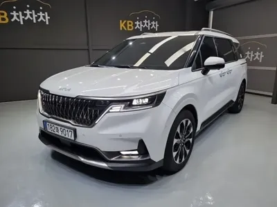 Kia Canival · 2023 год