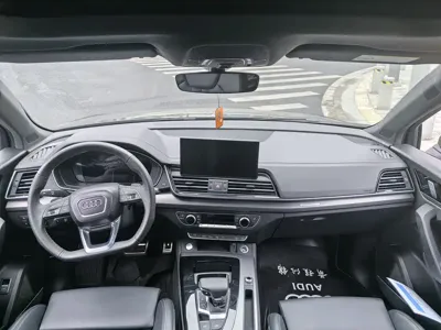 Audi Q5L 2026, 3000 км, за 223200 CNY - фото 6