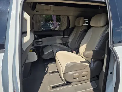 Kia Canival 2022, 92097 км, за 35000000 KRW - фото 8