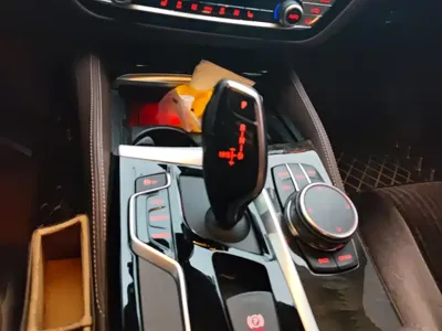 BMW 5 Series 2019, 136000 км, за 139500 CNY - фото 16