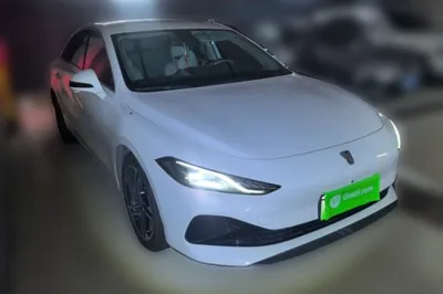 Roewe D7 2023, 27300 км, за 73465.65 CNY