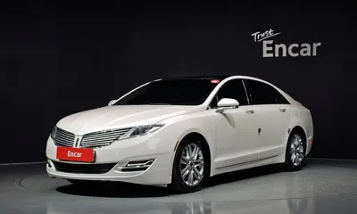 Lincoln MKZ · 2015 год