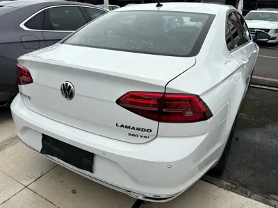 Volkswagen Lamando 2020, 75000 км, за 56800 CNY - фото 6