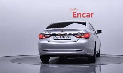 Hyundai Sonata 2013, 105359 км, за 9990000 KRW