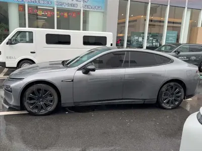 Xpeng P7 2021, 109000 км, за 97800 CNY