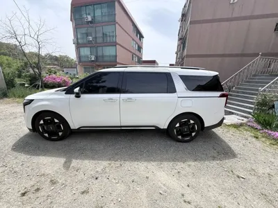 Kia Canival 2026, 16560 км, за 38480000 KRW