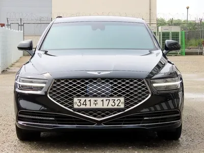Genesis G90 · 2021 год