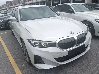 BMW i3 2022, 53300 км, за 129400 CNY