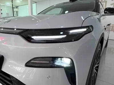 Leapmotor Leapmotor C11 2025, 12000 км, за 129800 CNY