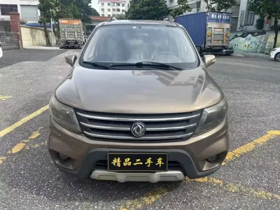 Fengxing X5 2013, 97000 км, за 8800 CNY