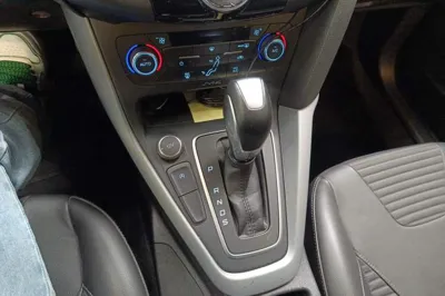 Ford Focus 2017, 28900 км, за 61260.77 CNY - фото 14