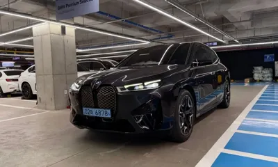 BMW iX · 2022 год