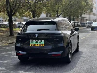 BMW iX 2023, 46000 км, за 228800 CNY - фото 8