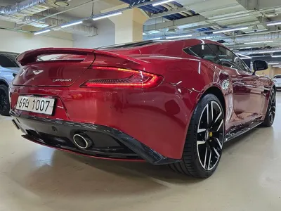 Astonmartin Vanquish 2016, 24124 км, за 133000000 KRW - фото 5