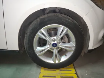 Ford Focus 2012, 150100 км, за 21930.69 CNY - фото 8