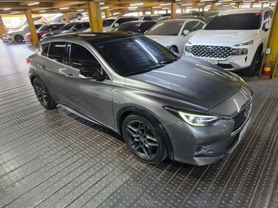 Infiniti Q30 2017, 144178 км, за 7700000 KRW