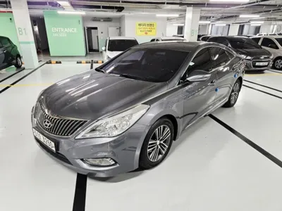 Hyundai Grandeur · 2013 год