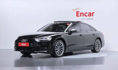 Audi A8 · 2021 год