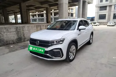 Volkswagen Tayron X · 2020 год