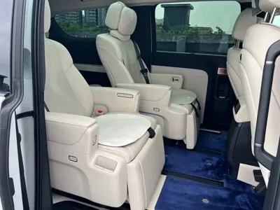 Li Auto Li MEGA 2025, 37000 км, за 468000 CNY - фото 13