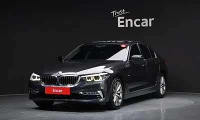 BMW 5-Series · 2018 год
