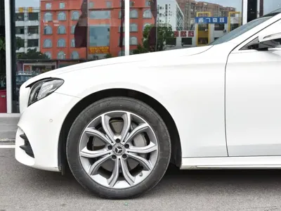 Mercedes-Benz E-Class 2020, 43400 км, за 208000 CNY - фото 13