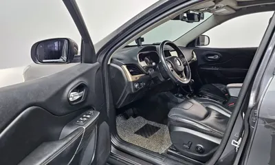 Jeep Cherokee 2016, 132771 км, за 7300000 KRW - фото 10