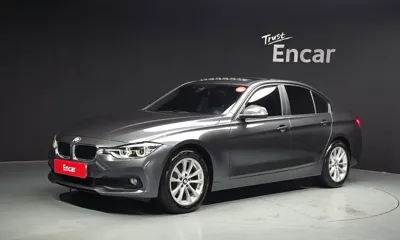BMW 3-Series · 2017 год