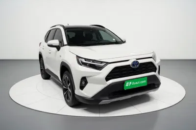 Toyota RAV4 2023, 49300 км, за 153040 CNY - фото 3
