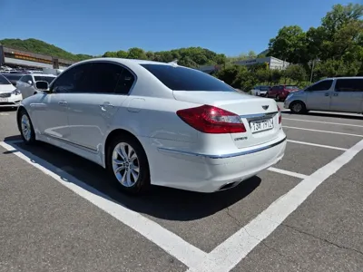 Hyundai Genesis 2013, 158000 км, за 6800000 KRW - фото 6