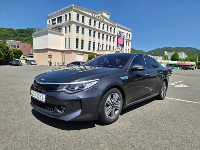 Kia K5 2017, 90000 км, за 10900000 KRW