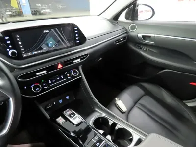 Hyundai Sonata 2021, 84217 км, за 13900000 KRW - фото 12