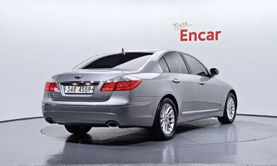 Hyundai Genesis 2010, 176614 км, за 3900000 KRW