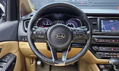 Kia Canival 2018, 163283 км, за 11950000 KRW - фото 13