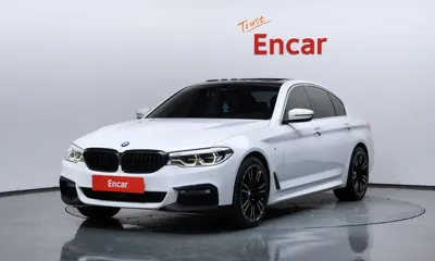 BMW 5-Series · 2018 год
