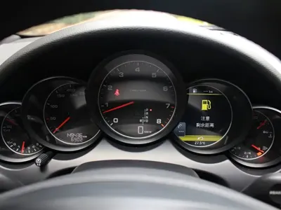 Porsche Cayenne 2014, 149000 км, за 122000 CNY - фото 15