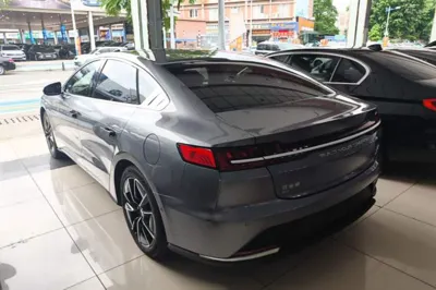 BYD Han 2020, 18800 км, за 115131.2 CNY