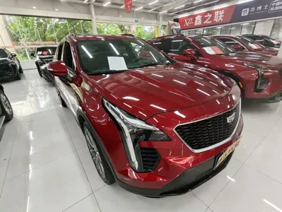 Cadillac XT4 2021, 32000 км, за 113500 CNY