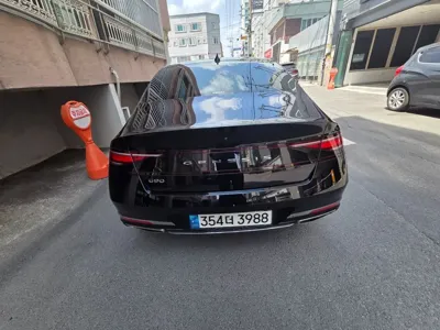 Genesis G90 2023, 175000 км, за 41000000 KRW