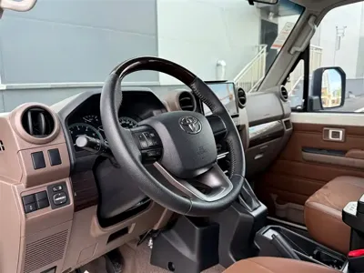 Toyota Land Cruiser 2024, 43000 км, за 528500 CNY - фото 14