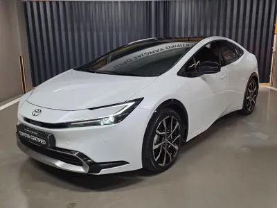 Toyota Prius · 2024 год