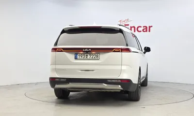 Kia Canival 2023, 30674 км, за 35900000 KRW
