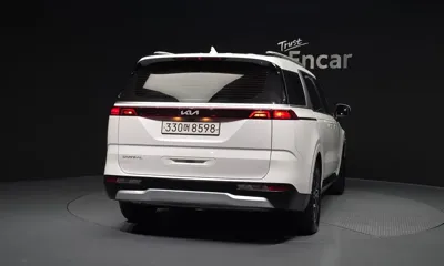 Kia Canival 2023, 101301 км, за 21100000 KRW