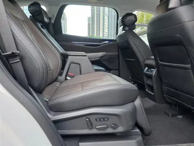 Ford Edge 2025, 5600 км, за 238000 CNY - фото 13